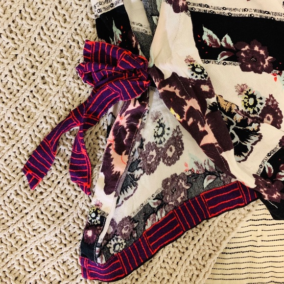 🌺 Free People Smock Muscle Top 🌺 - Picture 4 of 4